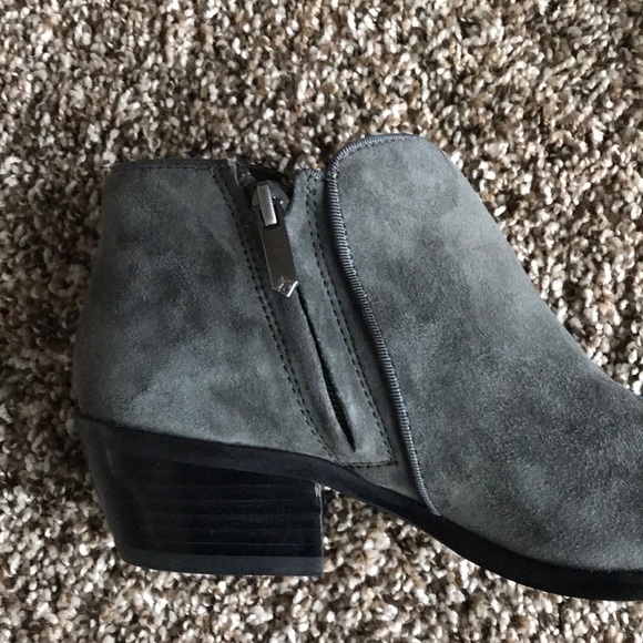 Sam Edelman Suade Ankle Boots Sz. 4.5 - Picture 2 of 3